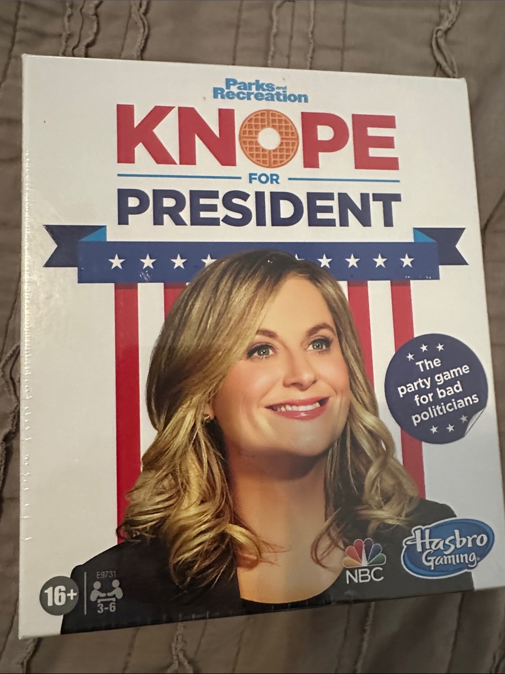 Hasbro Parks and Recreation Knope for President Game -